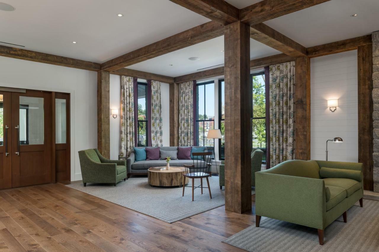 The Williams Inn Уильямстаун Экстерьер фото